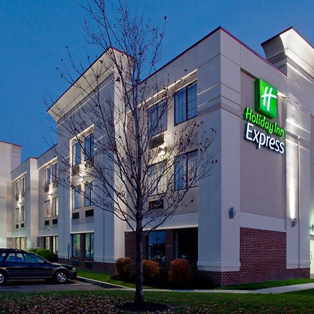 Holiday Inn Express Hotel & Suites Grove City By Ihg Exterior photo