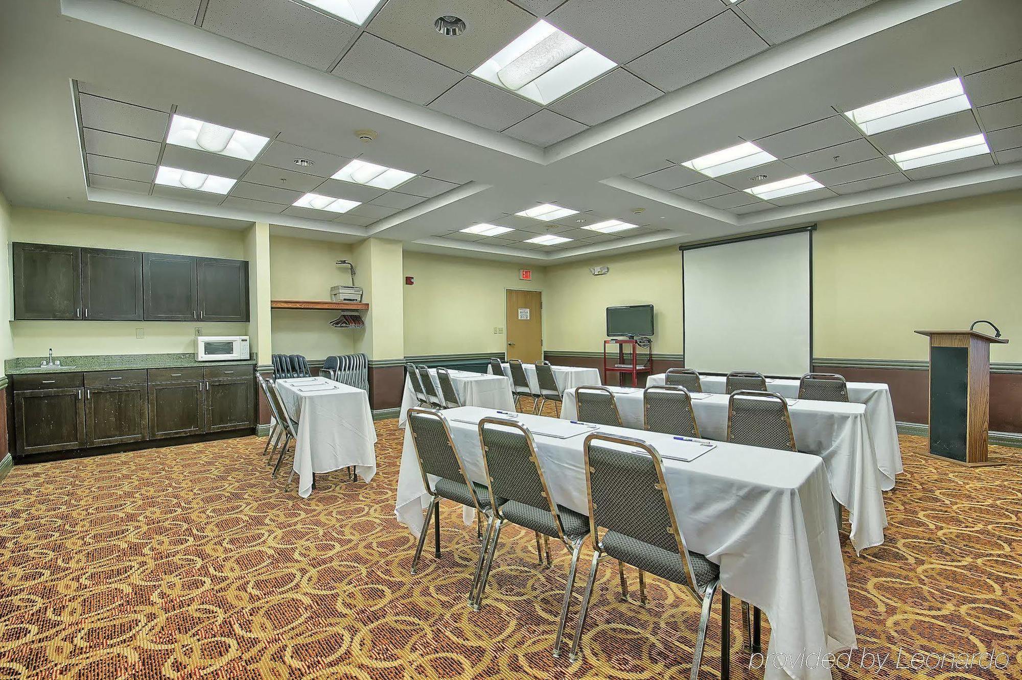 Holiday Inn Express Hotel & Suites Grove City By Ihg Exterior photo