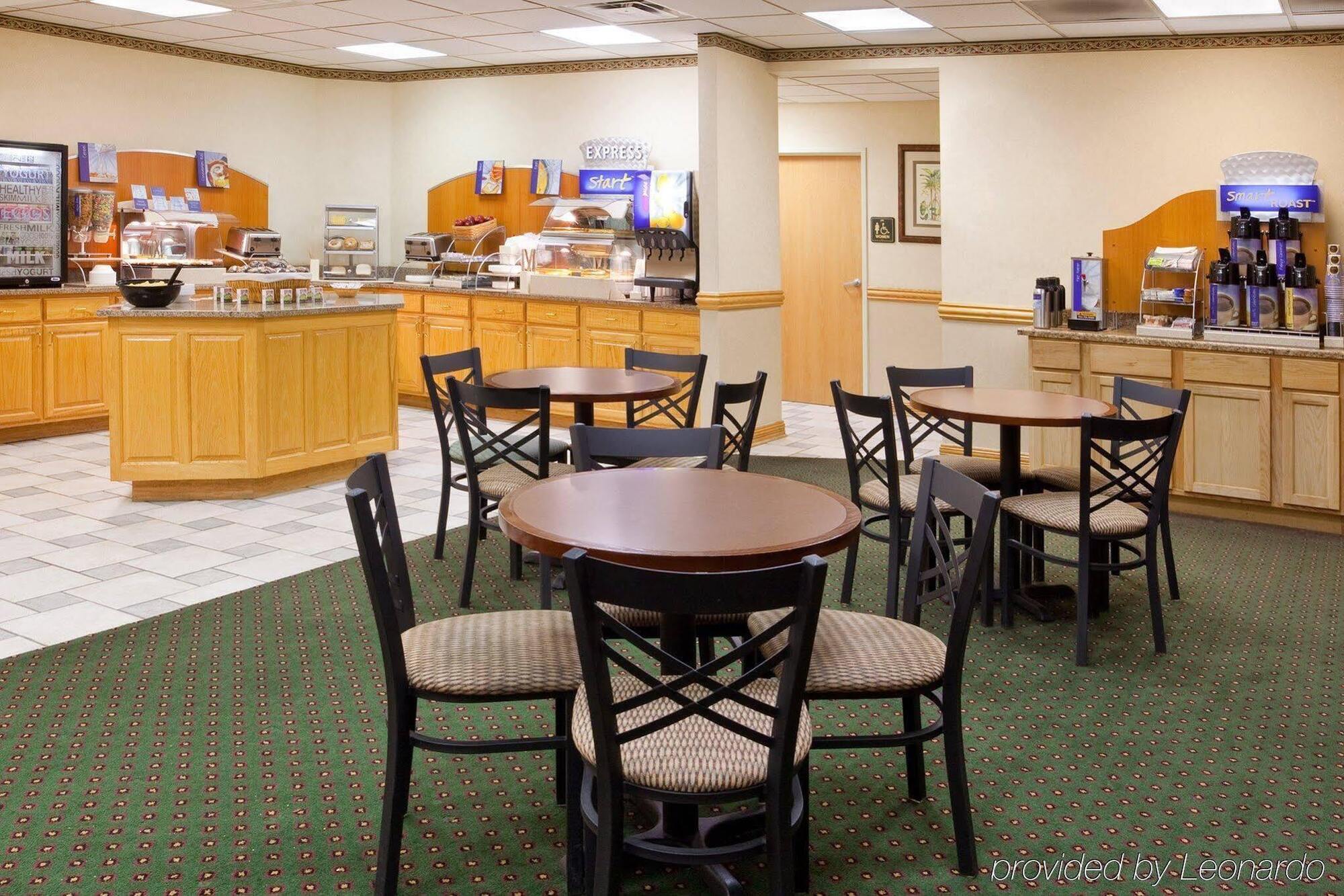 Holiday Inn Express Hotel & Suites Grove City By Ihg Exterior photo